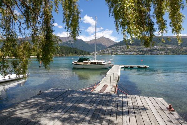 Sunny Lakeside Haven Queenstown Eksteriør billede